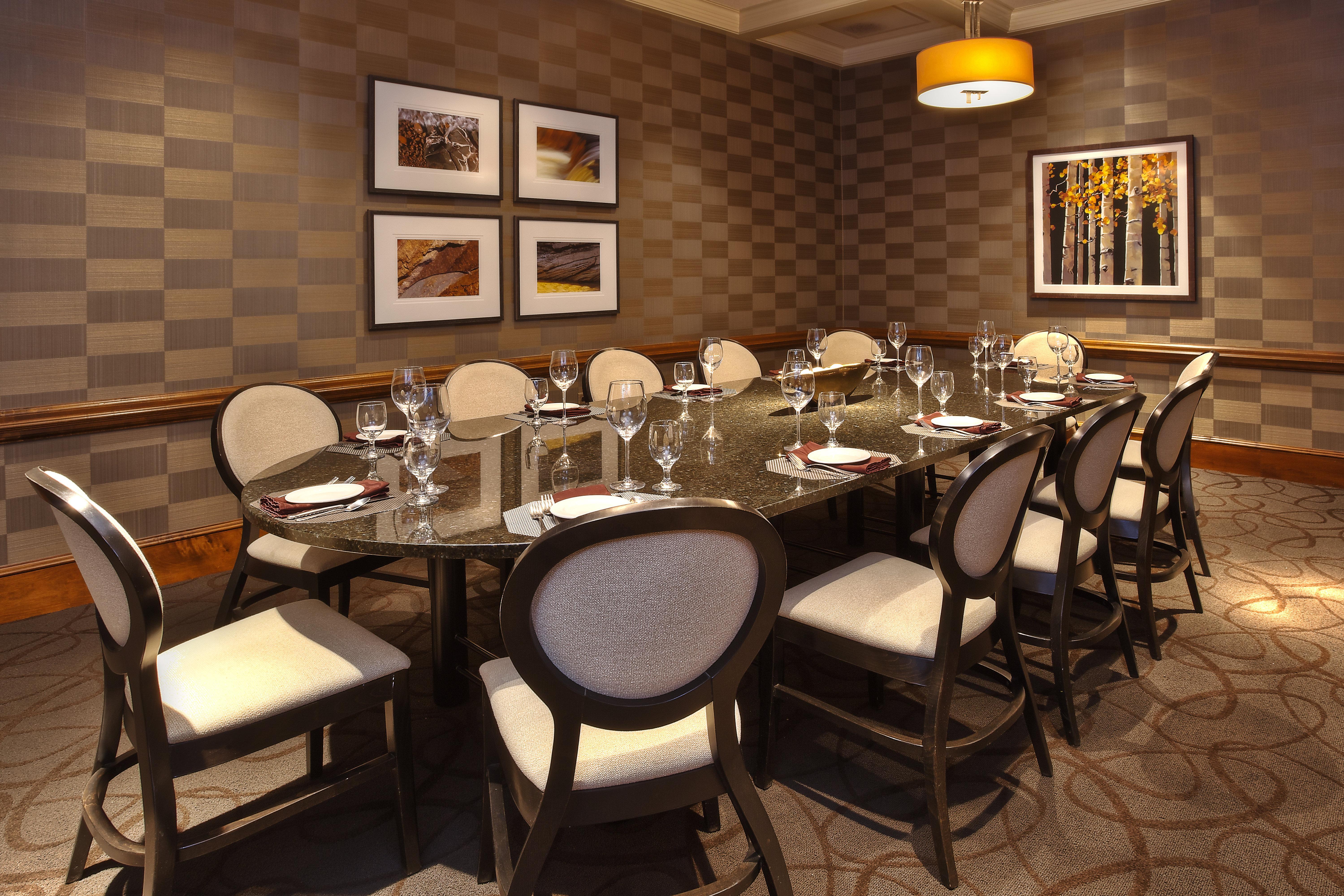 Crowne Plaza Lansing By Ihg Hotel Exterior foto