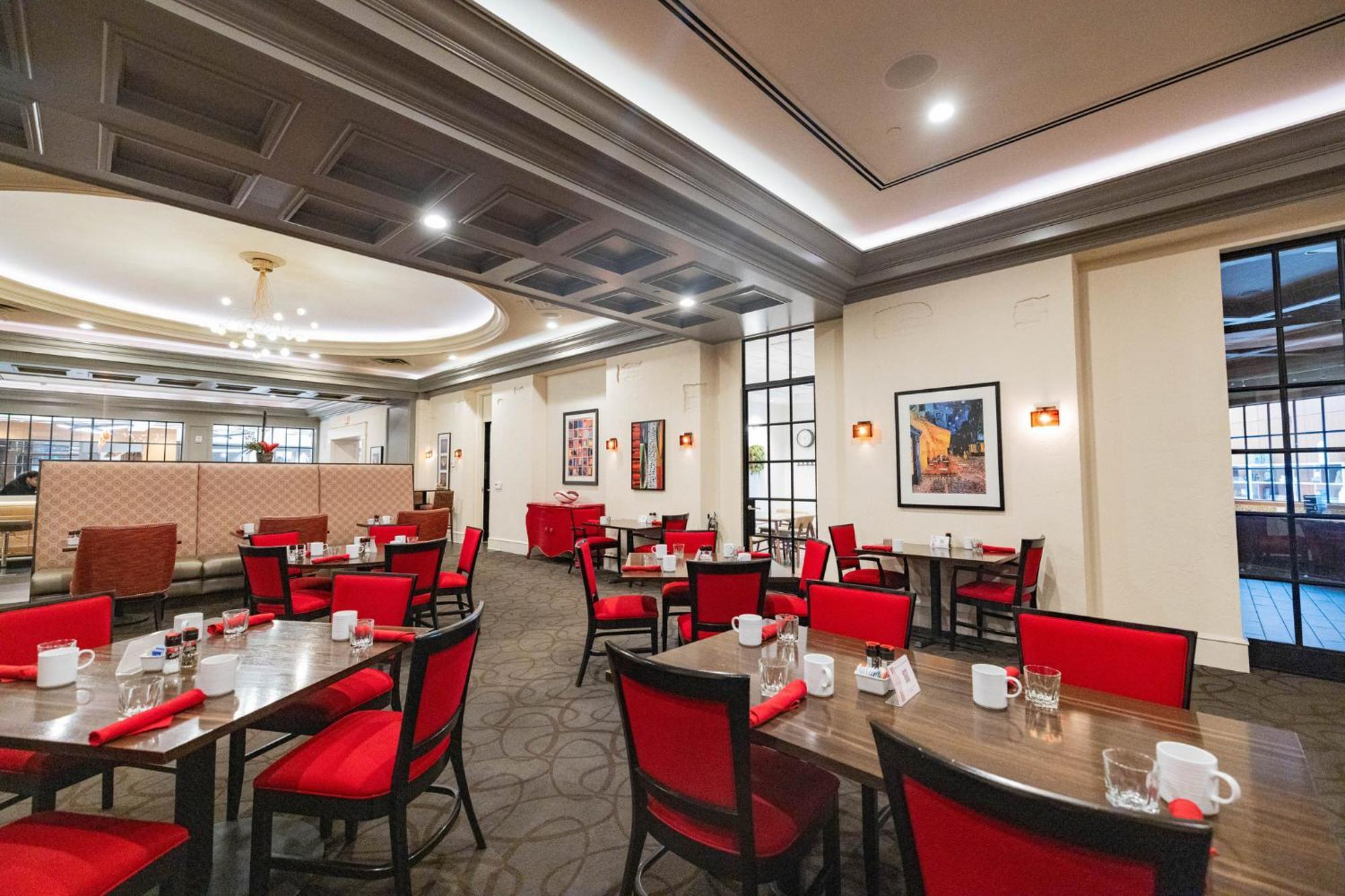 Crowne Plaza Lansing By Ihg Hotel Exterior foto